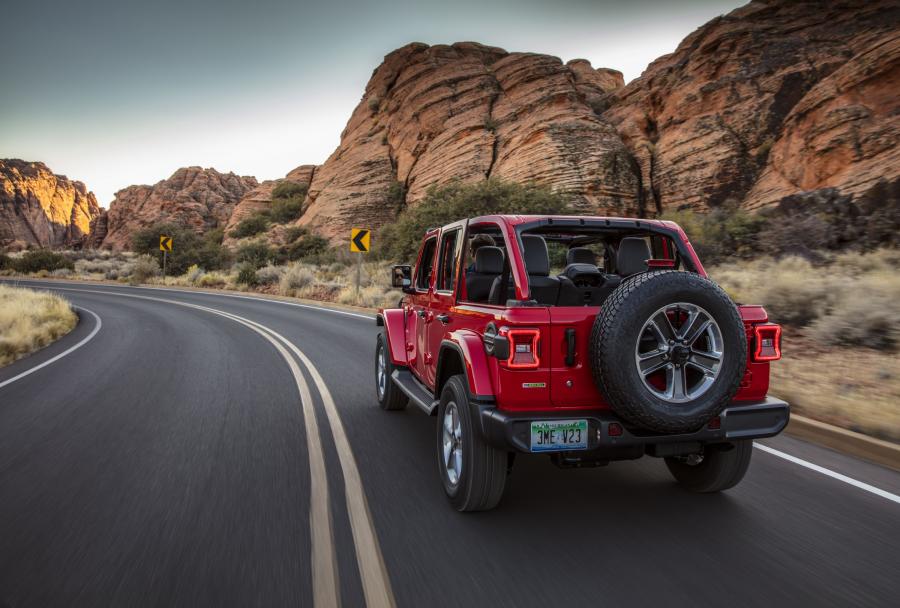  Jeep Wrangler Unlimited Sahara EcoDiesel (JL) 2019 года  (NA) (фото 33 из 39)
